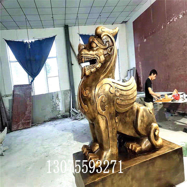 徐州玻璃鋼雕塑廠:影響廣場玻璃鋼雕塑設(shè)計(jì)的因素