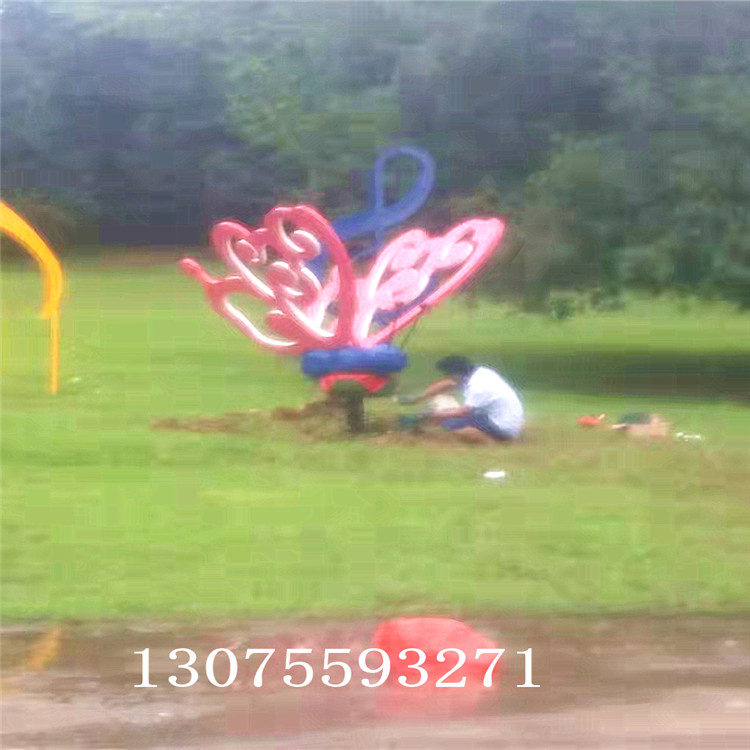 徐州雕塑公司：鑄銅獅哪個悠久？